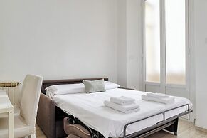 Chic flat with easy city centre access