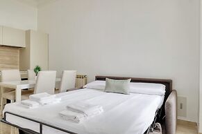 Chic flat with easy city centre access