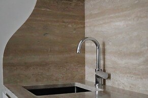 Chic flat with easy city centre access