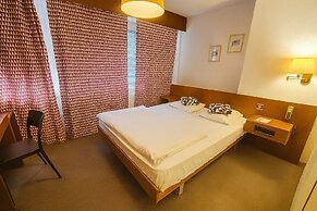 Hôtel de la Poste - Center City