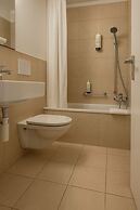 Hôtel de la Poste - Center City