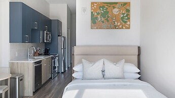 2010 West End Apartments By Barsala