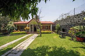 Vacation house with pool - Temixco 2 BR