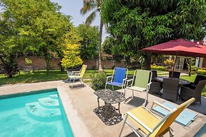 Vacation house with pool - Temixco 2 BR