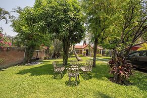 Vacation house with pool - Temixco 2 BR