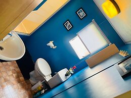 4 Bed Seaside Caravan, Free Wifi Pet Friendly