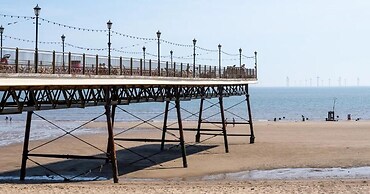 4 Bed Seaside Caravan, Free Wifi Pet Friendly
