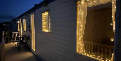 Cozy Caravan , Free Wifi, Pet Friendly