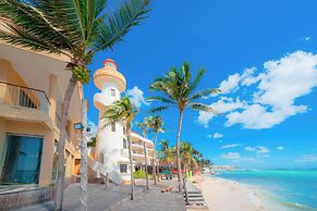 Luxury Beachfront Condo 3 BR - El Faro Ref 301
