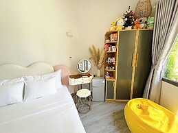 The Cafe Apartment Building