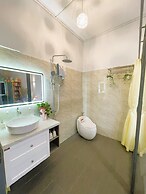 The Cafe Apartment Building