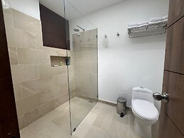 Yeguas V18 by Wynwood House