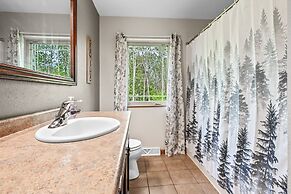 Woodland Escape - Upper Suite