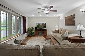 Woodland Escape - Upper Suite