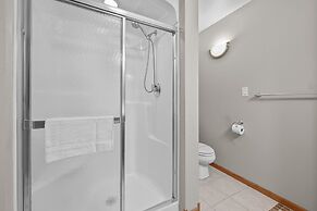 Woodland Escape - Upper Suite