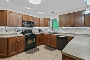 Woodland Escape - Upper Suite
