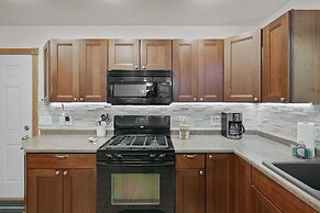 Woodland Escape - Upper Suite