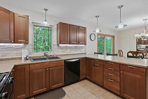 Mosinee Woodland Escape Whole House