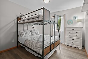 Mosinee Woodland Escape Whole House