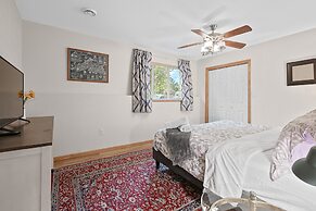 Mosinee Woodland Escape Whole House