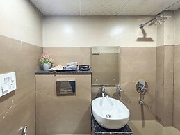 Housr 1 RK Apartment Sec 28 Gurgaon Mega