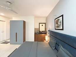 Housr 1 RK Apartment Sec 28 Gurgaon Mega