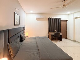 Housr 1 RK Apartment Sec 28 Gurgaon Mega