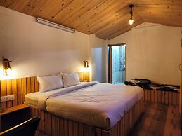 Ashtapad Saamaayik Resort