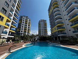 Heaven Hills Complex