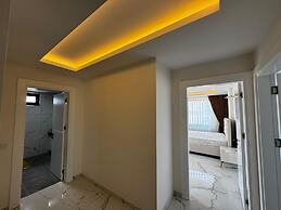 Heaven Hills Complex