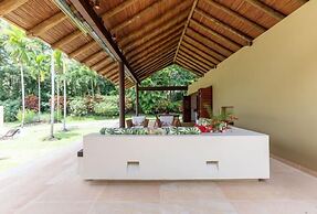 Yeguas W27 by Wynwood House