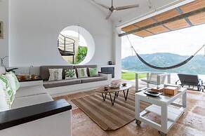 Yeguas Z26 by Wynwood House