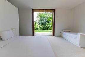 Yeguas V60 by Wynwood House