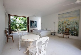 Yeguas V60 by Wynwood House