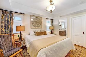 Seventh & Shore Stylish Seal Beach Home w/ Elevator, Fireplace + Bold 