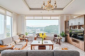PINE VIEW HOTEL DALAT