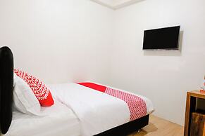 OYO 2986 D&a Guesthouse Syariah And Rent