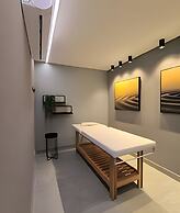 Studio Design 3 - Lions