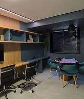 Studio Design 3 - Lions