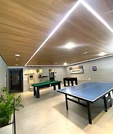 Studio Design 3 - Lions