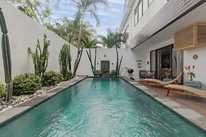 Ombak Luxury C15 Villa By Betterplace