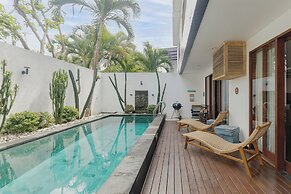 Ombak Luxury C15 Villa By Betterplace