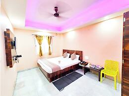 Hotel Ashu Sea Beach Puri