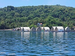 Floating Home in Reef Resort Unit 14