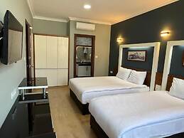 Berlitz Otel