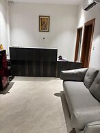 OnlyStay Surbhi Dham