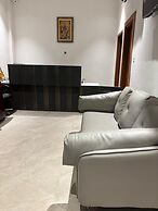 OnlyStay Surbhi Dham