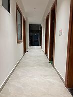 OnlyStay Surbhi Dham