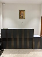 OnlyStay Surbhi Dham