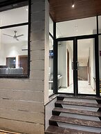 OnlyStay Surbhi Dham